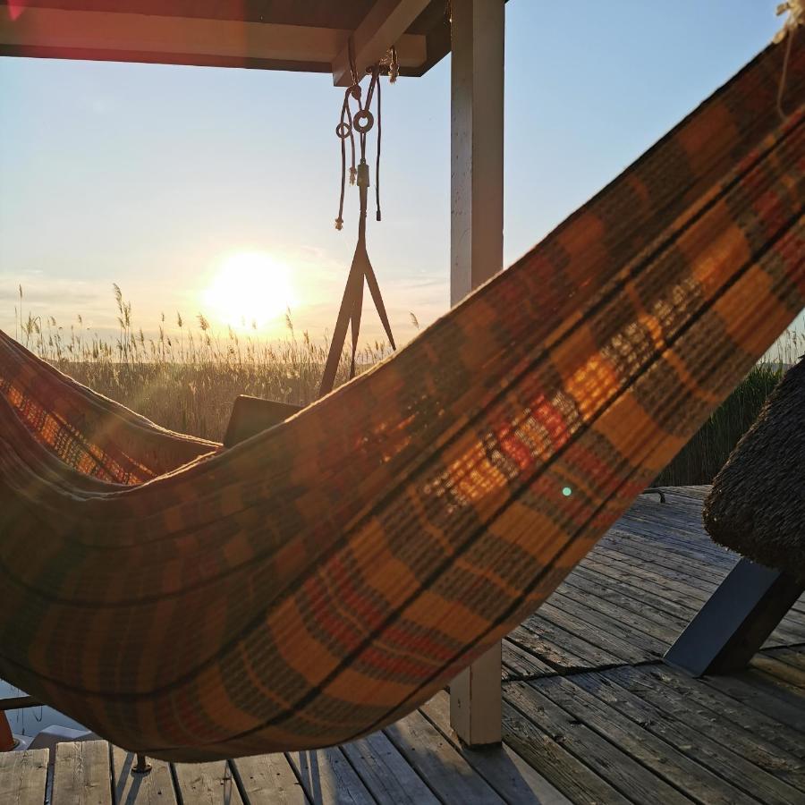 Pfahlbau Sunset II Toplage Inklusive Elektroboot Руст Екстериор снимка